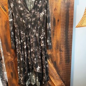 Vera Wang Floral Black and White Dress